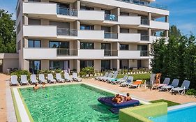 Füred Luxury Nyaralóház